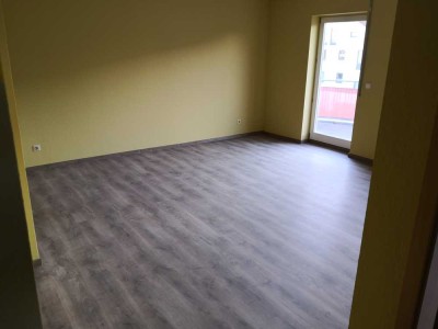 2,5-Zi.-Dachgeschosswohnung mit Einbauküche in Pleidelsheim