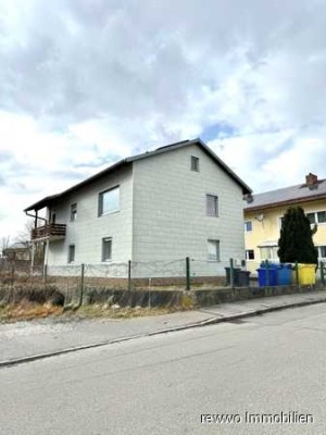 Einfamilienhaus mit großem Gründstück in Burgkirchen