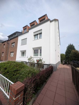 Charmante 1,5 Zimmer Wohnung für Singles und Paare