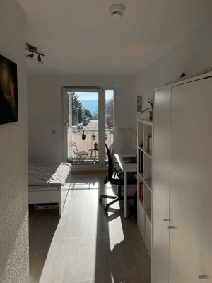 KL - Nord, 1 Zimmer Appartement mit Einbauküche, Balkon