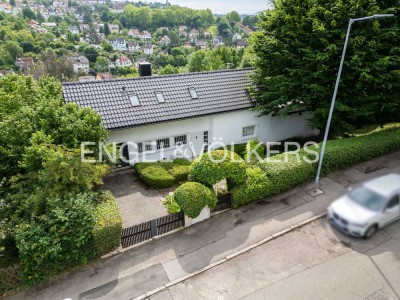 Einmaliges Haus mit Potenzial in Aussichtslage – ruhig & zentral in Esslingen!