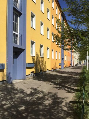Geräumige 3-Raumwohnung mit Wohnküche und Balkon