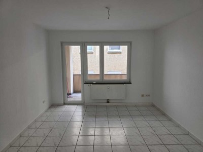 3-ZW mit Balkon in Innenstadtlage 1. OG - 2er-WG möglich!