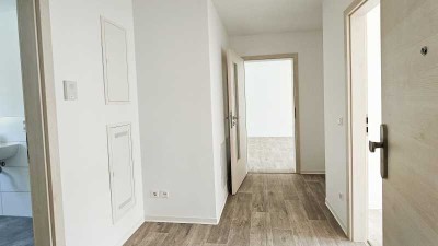 Hochwertig sanierte Wohnung mit bodenebener Dusche zu vermieten