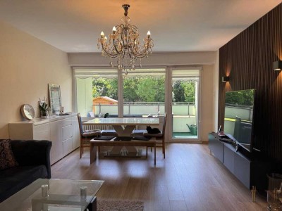 Sanierte Wohnung mit vier Zimmern sowie Garten, Balkon und Einbauküche, in Düsseldorf