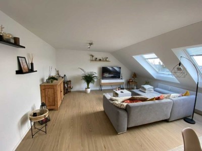 Helle 3-Zimmer-Dachgeschosswohnung mit Balkon in Nürnberg-Katzwang