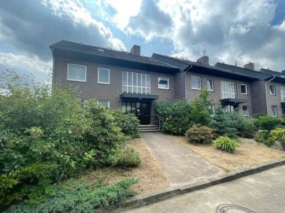 4 Zimmer Wohnung mit Terrasse und Garage in ruhiger Wohngegend