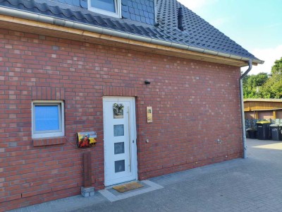Doppelhaushälfte mit Doppelcarport in Barum