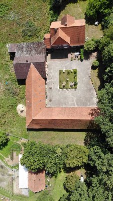 Barnstorf OT - 3 Seiten Resthof mit altem Baumbestand zu verkaufen