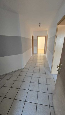 160m²- 5,5-Raum-Wohnung Terrasse und großem Garten in Thörlingen