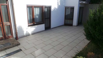Stilvolle 2-Zimmer-Erdgeschosswohnung Einbauküche mit Terrasse in Filderstadt