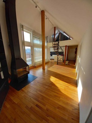 For individualists - penthouse with south-west-facing terrace between Schlossstrasse & Steglitz
