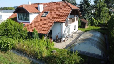 15 Minuten von Linz!!!Exklusive Haushälfte mit 400 m² Eigengarten und eigenem Pool