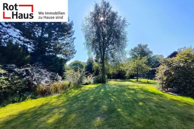 Bungalow mit idyllischen Garten - Spitzboden teilweise ausgebaut