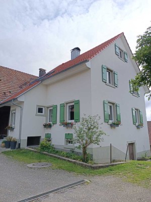 Saniertes Bauernhaus mit Ausbaumöglichkeiten