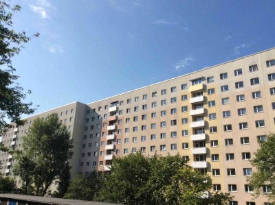 4-Zimmer-Wohnung mit Balkon und Ausblick!