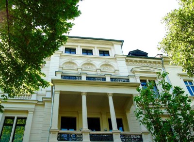 Apartment in old building with rooftop terrace in the heart of the city