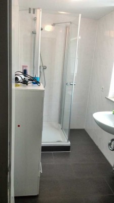 Ruhige 1-Zi. Wohnung mit Süd Gartenblick für eine Person (Pendler) in Korntal (prov. frei)