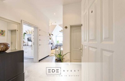 Lichtdurchflutete, charmante Dachgeschosswohnung mit Südbalkon in bester Lage!