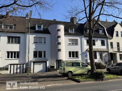 Niehl - Großzügige Dachgeschosswohnung mit Ausbaureserve