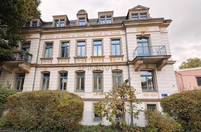 Charmantes Wohn- und Geschäftshaus mit historischer Eleganz aus der Gründerzeit