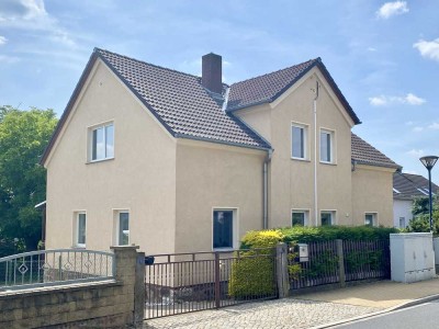 Schönes Einfamilienhaus in grüner Lage von Radebeul * 6471
