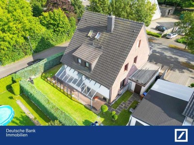 Charmantes Zweifamilienhaus in Lippstadt mit Potenzial im Dachgeschoss!