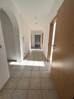 Sanierte 4-Zimmer-Wohnung im 1.OG in Bremgarten/Hartheim am Rhein