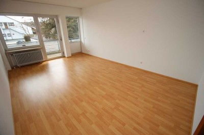 Liebevoll renovierte Wohnung mit ausreichend Platz und Blick auf den Marienplatz!