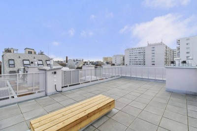 ++ Luxuriöses WOHNEN hoch oben ++ Wohnung mit großer Dachterrasse