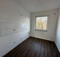 Neuwertige 2,5-Zimmer-Wohnung im 3. OG – saniert 2024