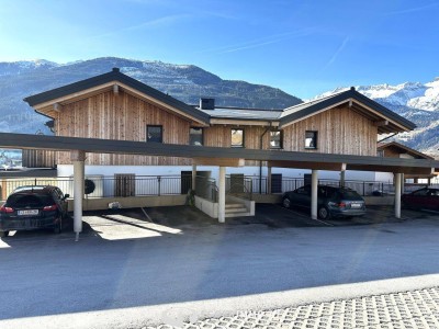 5723 Uttendorf; neuwertige Dachgeschoß Wohnung, ca. 71m², großer Balkon, Weitblick, Carport, Freistellplatz, Lift im Haus