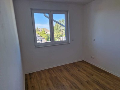 NEUBAU - Stilvolle 2-Zimmer-Wohnung mit Balkon in AC-Zentrum