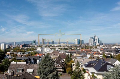 Lichtdurchflutetes Penthouse mit Skyline-Panorama und einem herrlichen Blick ins Grüne