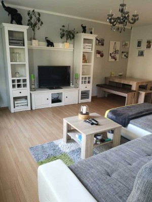 Helle Vierzimmerwohnung mit guter Anbindung an öffentliche Verkehrsmittel