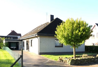 ToHuus Immobilien: toller Bungalow mit Keller in ruhiger Ortskernlage in Beverstedt ...