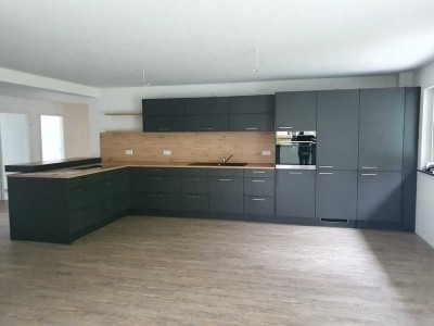 Ansprechende 5-Zimmer-DG-Wohnung mit gehobener Innenausstattung mit EBK in Haigerloch