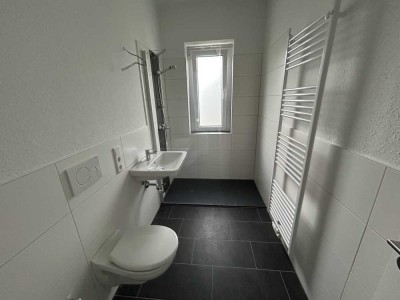 Top sanierte 3-Zimmer-Erdgeschoss-Wohnung