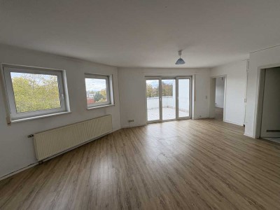 2 Geschossige Wohnung mit Balkon über den Dächern von Worms