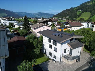 Einfamilienhaus mit Einliegerwohnung in Ruhelage