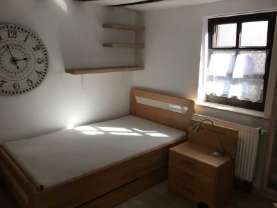 *** MÖBLIERTES APARTMENT MIT GUTER ANBINDUNG ***