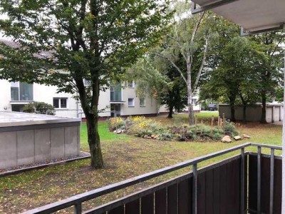 Sommer in Dinslaken 3-Zimmerwohnung im EG mit Balkon und Garage