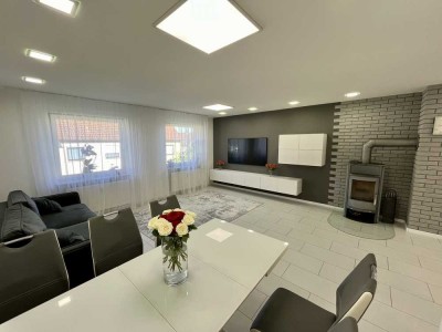 Gehobene und renovierte 4-Zimmer-Maisonettewohnung mit ausgebautem