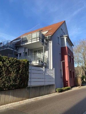 Gepflegte 2,5-Zimmer-Wohnung mit Südbalkon in Asperg