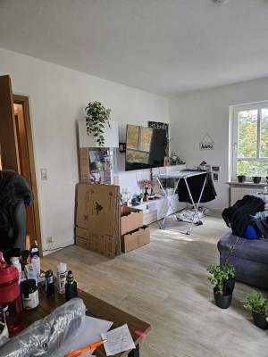 2 Zimmwr Wohnung ab 01.12 zu vermieten in Freilassing mit Südbalkon