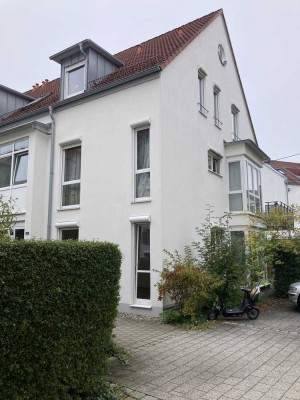Helle zentral gelegene 2 Zi-Wohnung mit Garten in Pfaffenhofen