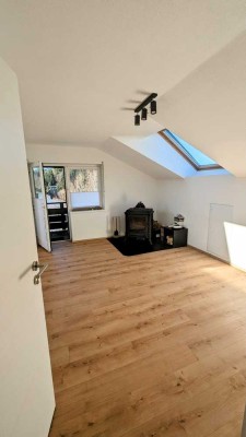 Moderne 3,5-Zimmer-Dachgeschosswohnung in Scheidegg - auch als Ferienwohnung möglich