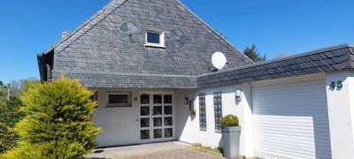Charmante Doppelhaushälfte mit großem Garten & Garage in Mönchengladbach-Dorthausen (provisionsfrei)