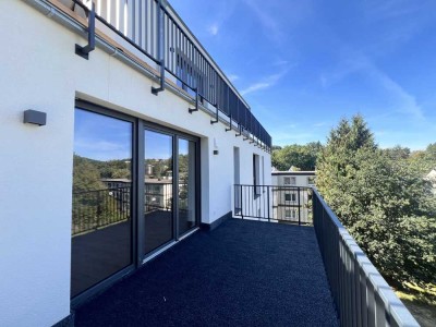 OFFENE BESICHTIGUNG AM SAMSTAG, DEN 13.12.25 UM 16 HR!
GLÜCK, DAS SOFORT STARTET!
NEUBAU!
2 Zimme