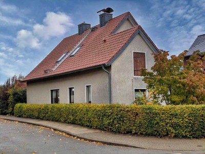 GEMÜTLICH UND GEPFLEGT MIT VIEL CHARME